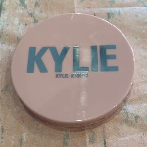 Kylie Cosmetics Body Glow